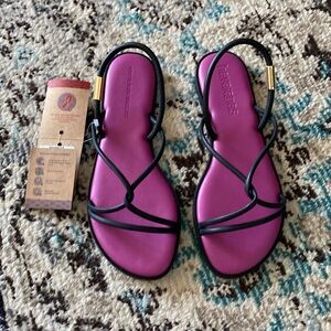 Havaianas Una Manga sandals NWT